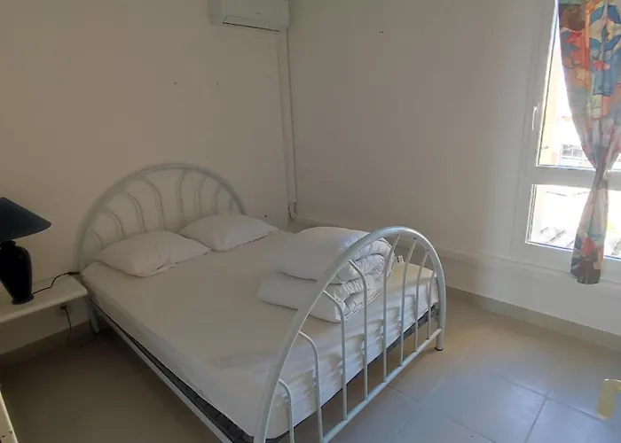 Cap D'agde F3 Belle Vue Port Avec Garage Piscine Climatisation Appartamento